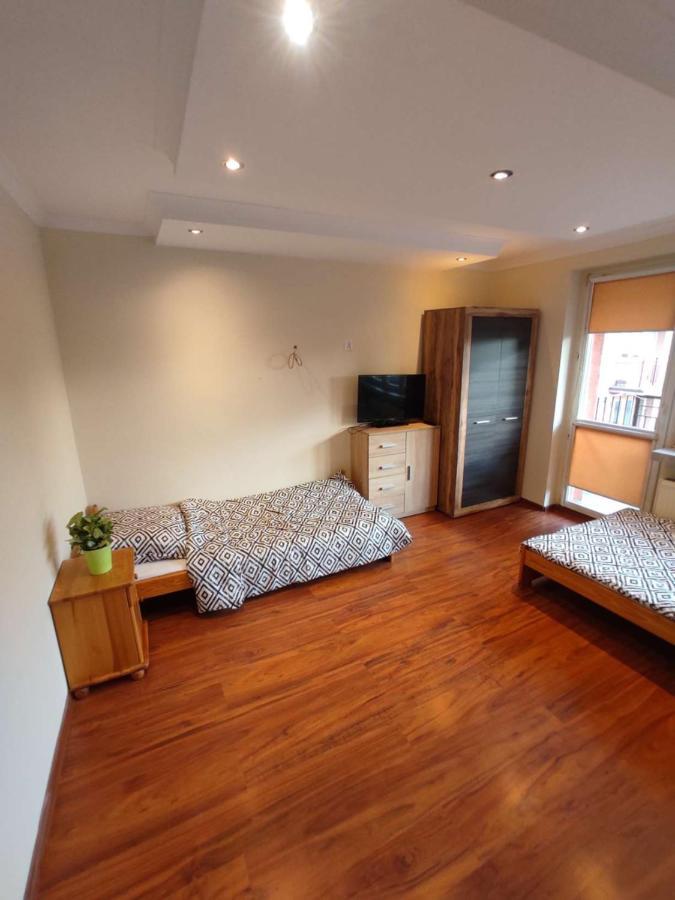Appartement Sloneczne Pokoje à Gliwice Extérieur photo